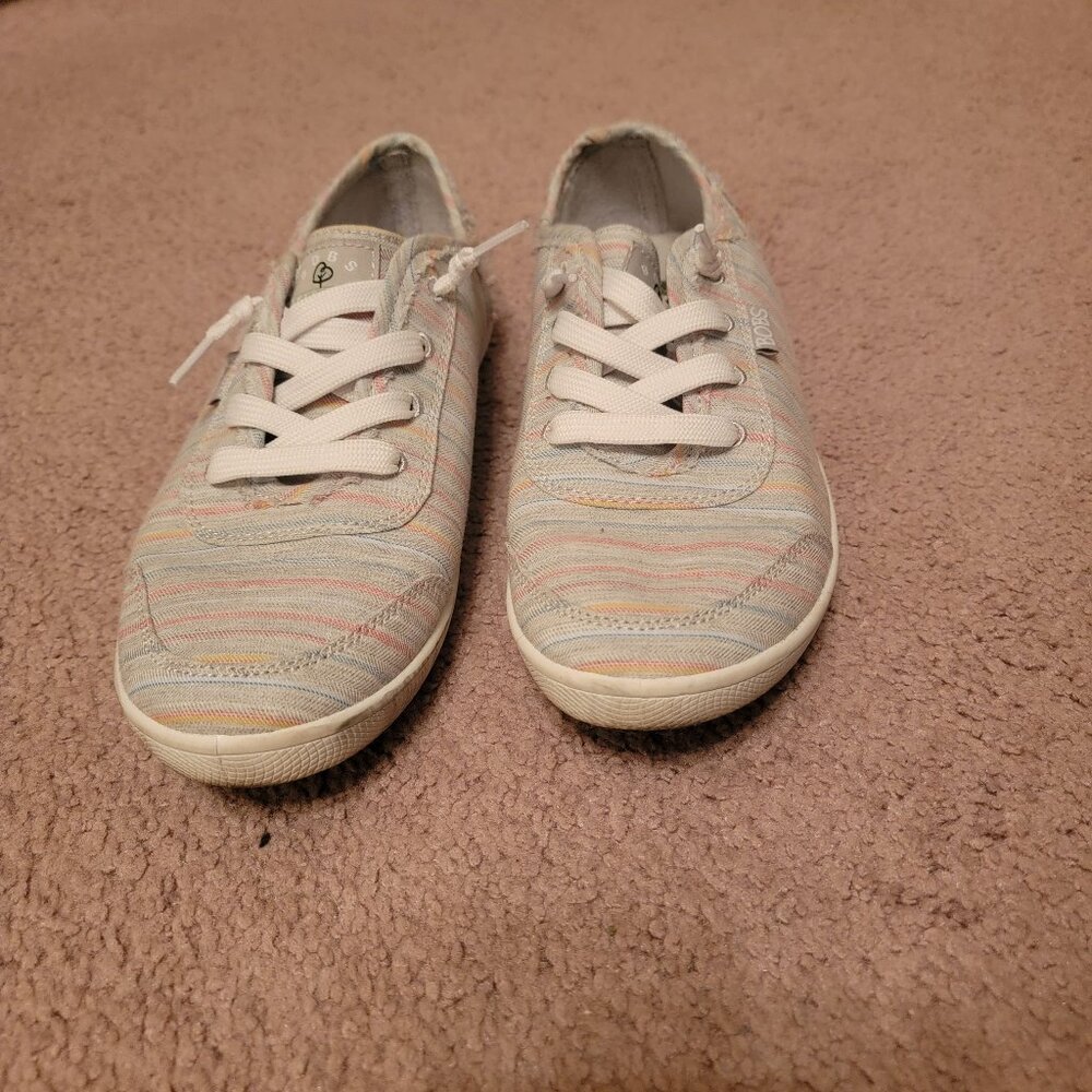 Womens Skechers Bobs B Cute Slip on Size 9